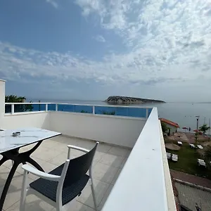 Adayeli Butik Karaburun (Izmir)