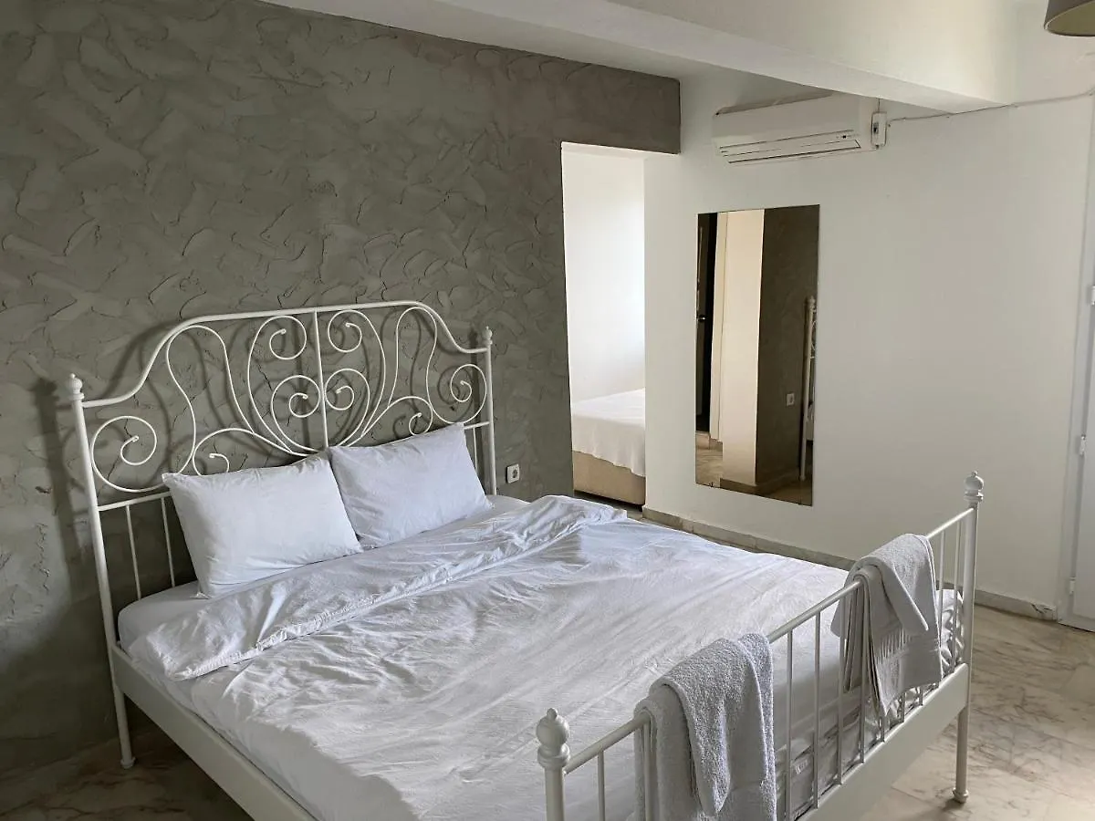Yali Butik Pansiyon Karaburun